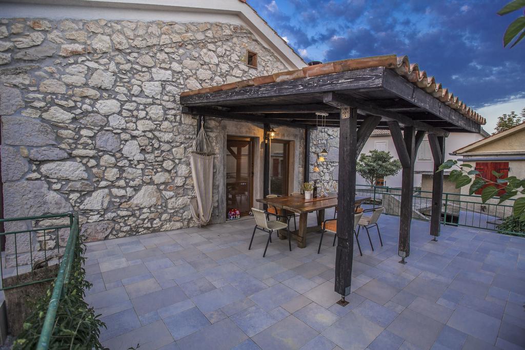 Apartments Villa Kras Krk Malinska Exterior foto